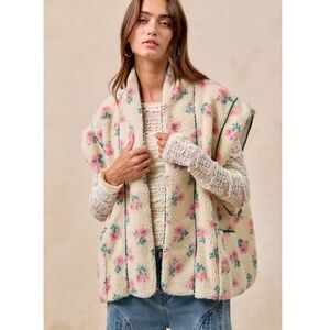 "The Anna" Open Front Floral Print Sherpa Vest with Pockets